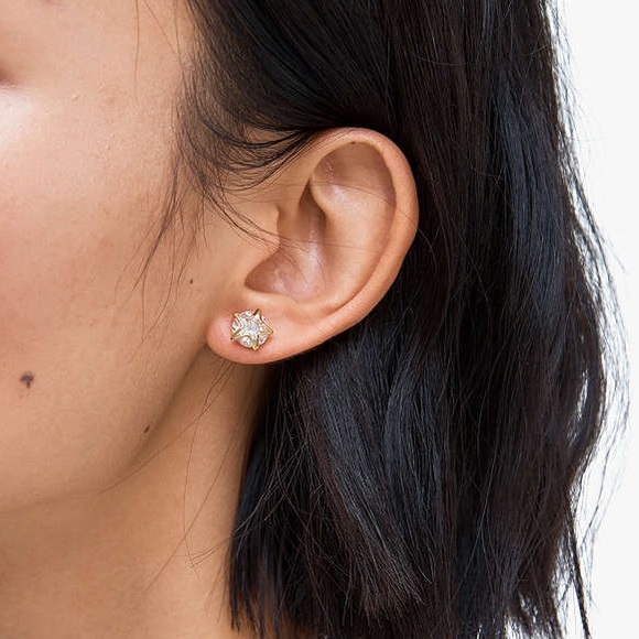 kate spade Jewelry - Kate Spade ♠️ Something Sparkly 🌟 Boxed Star Studs
